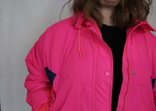 Load image into Gallery viewer, 90s Vintage SunIce Ski Jacket