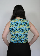 Load image into Gallery viewer, 90s/y2k Sleeveless Top
