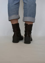 Load image into Gallery viewer, 90s/y2k Aldo Boots - Brown
