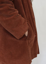 Load image into Gallery viewer, 80s/90s Corduroy Coat with Faux Fur Collar
